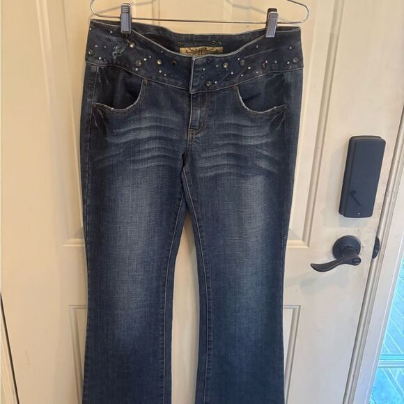 HINT Blue Flare Wide Leg Jeans with Faded Wash and bedazzling at waist - Picture 2 of 7
